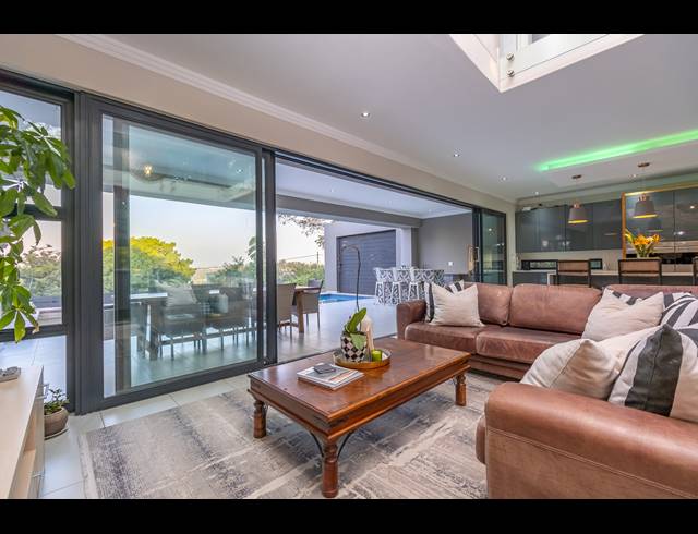 4 BEDROOM HOUSE FOR SALE IN BRYANSTON